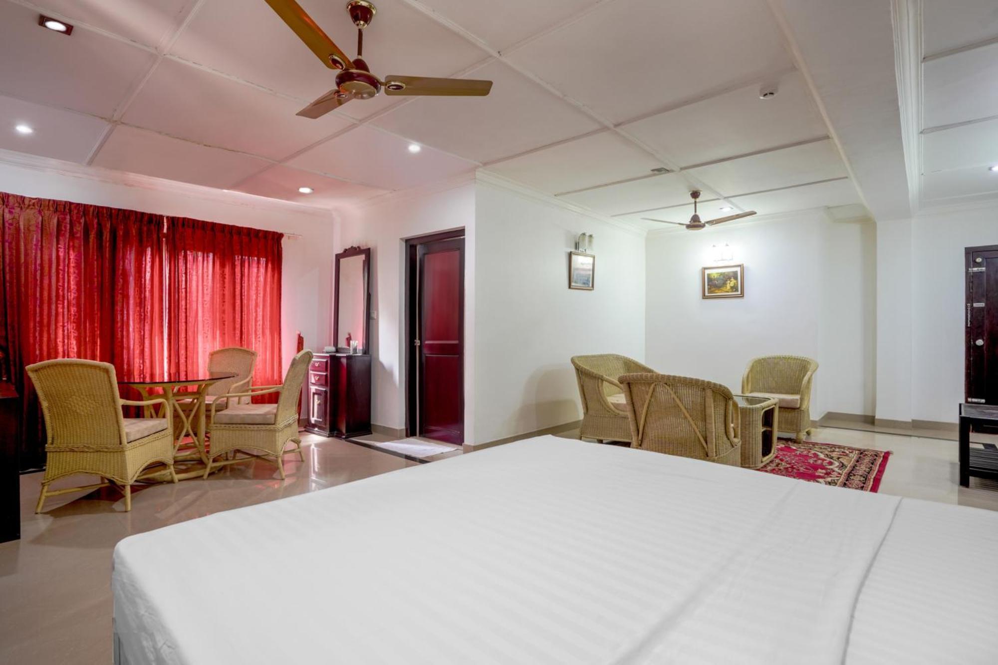 Palette Resorts- Tapovan Green County Thattakad Exterior photo