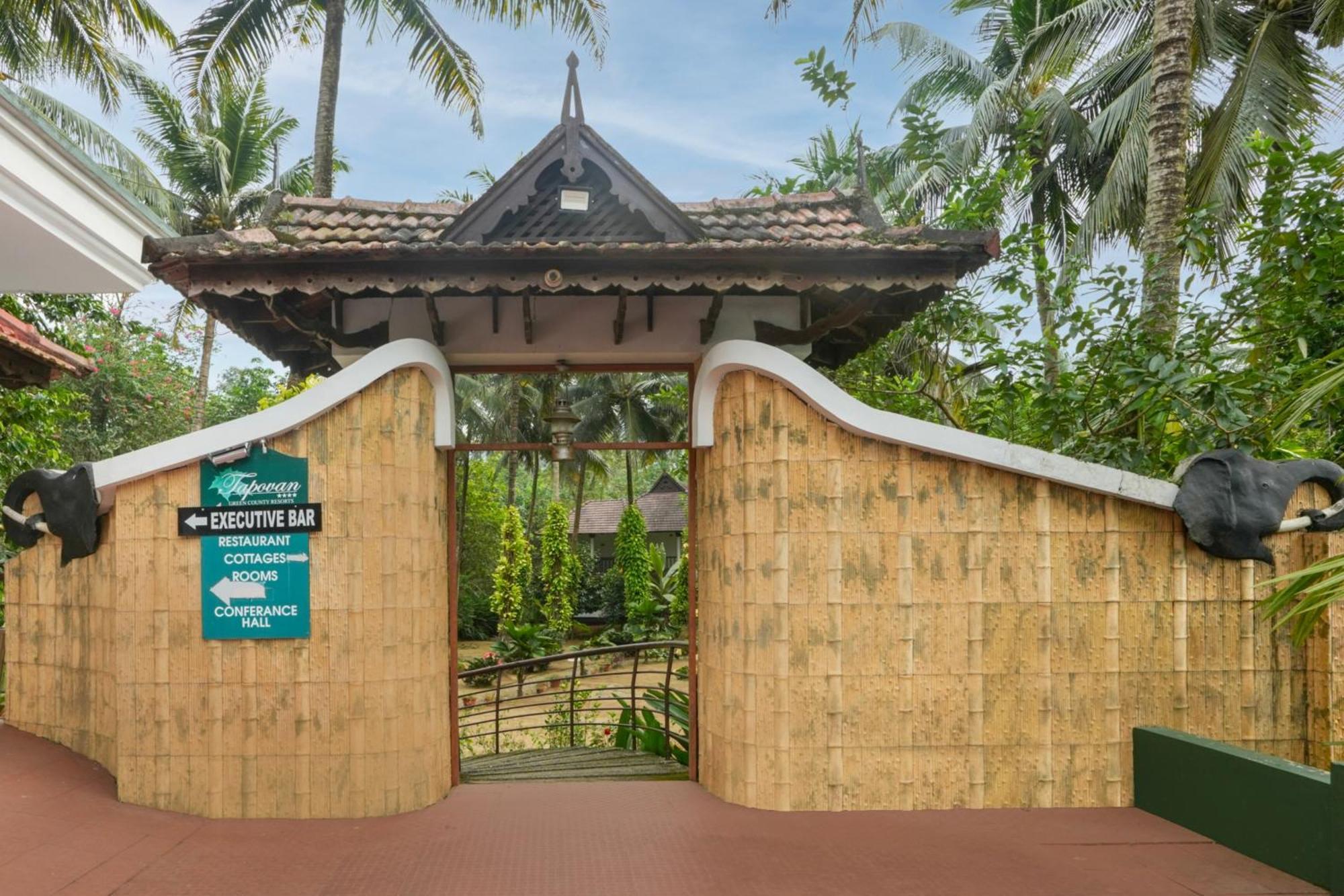 Palette Resorts- Tapovan Green County Thattakad Exterior photo